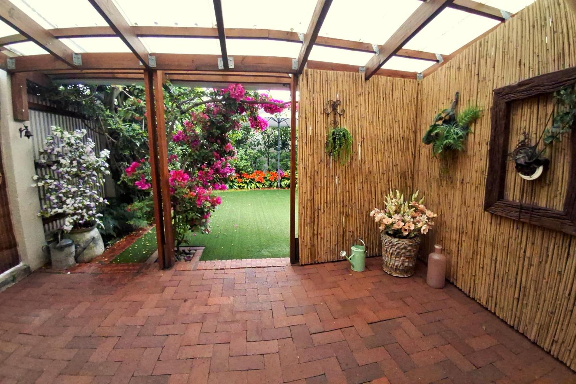 Meerendal Cottage-Affordable Luxury-Private Garden With Pool & Hot Tub Fokváros Kültér fotó