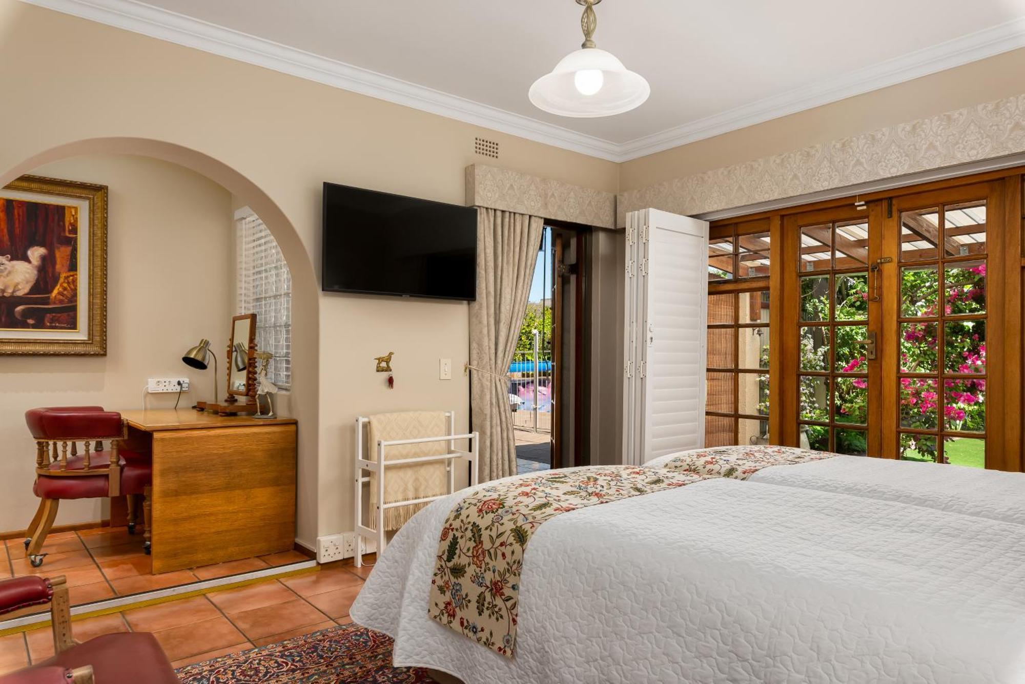 Meerendal Cottage-Affordable Luxury-Private Garden With Pool & Hot Tub Fokváros Kültér fotó